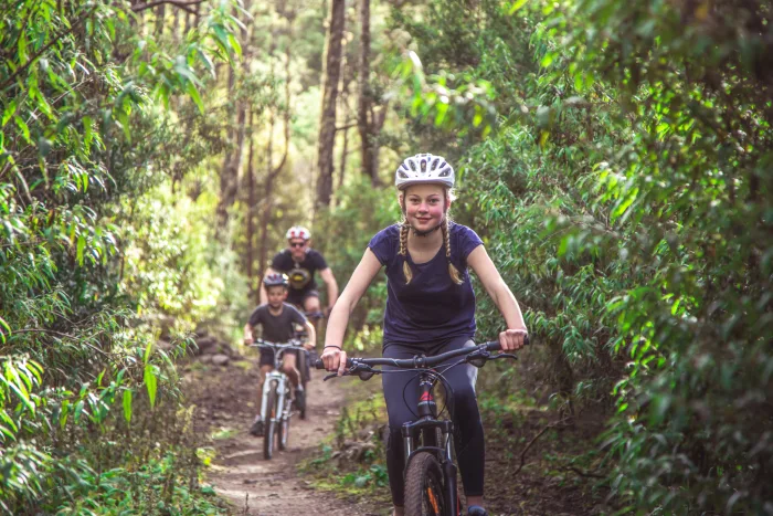 Dales Of Derby Rgb 300Dpi 70