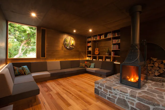 Dalesofderby cosy lounge