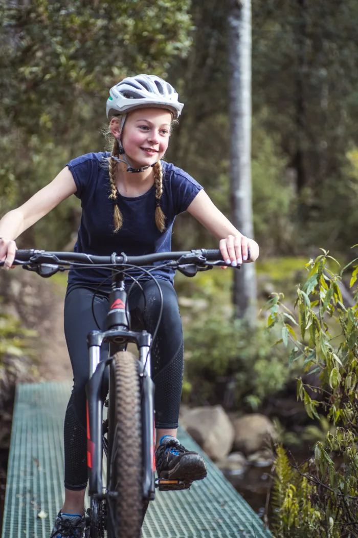 Dales Of Derby RGB 300dpi 74